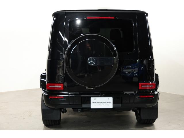 Ｇクラス Ｇ４５０ｄ　ＡＭＧラインパッケージ　（ＩＳＧ）　ディーゼルターボ　４ＷＤ　ＭＰ２０２５０１　ＭａｎｕｆａｋｔｕｒプログラムプラスオープンポアグレイオークウッドエナジャイジングＰＫＧナイトＰＫＧ仕様　取扱説明書　保証書　スペアキー（7枚目）