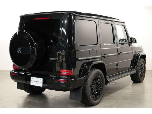 Ｇクラス Ｇ４５０ｄ　ＡＭＧラインパッケージ　（ＩＳＧ）　ディーゼルターボ　４ＷＤ　ＭＰ２０２５０１　ＭａｎｕｆａｋｔｕｒプログラムプラスオープンポアグレイオークウッドエナジャイジングＰＫＧナイトＰＫＧ仕様　取扱説明書　保証書　スペアキー（8枚目）