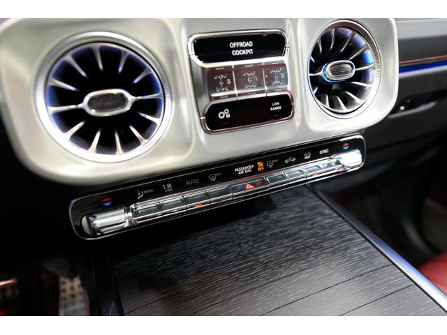 Ｇクラス Ｇ４５０ｄ　ＡＭＧラインパッケージ　（ＩＳＧ）　ディーゼルターボ　４ＷＤ　ＭＰ２０２５０１　ＭａｎｕｆａｋｔｕｒプログラムプラスオープンポアグレイオークウッドエナジャイジングＰＫＧナイトＰＫＧ仕様　取扱説明書　保証書　スペアキー（25枚目）
