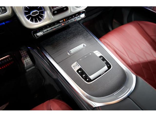 Ｇクラス Ｇ４５０ｄ　ＡＭＧラインパッケージ　（ＩＳＧ）　ディーゼルターボ　４ＷＤ　ＭＰ２０２５０１　ＭａｎｕｆａｋｔｕｒプログラムプラスオープンポアグレイオークウッドエナジャイジングＰＫＧナイトＰＫＧ仕様　取扱説明書　保証書　スペアキー（26枚目）