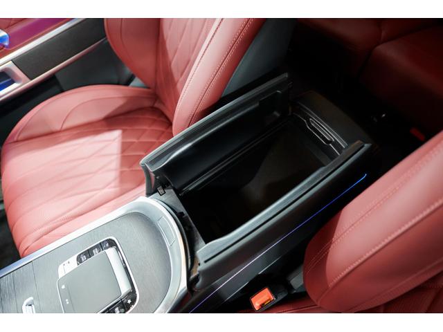 Ｇクラス Ｇ４５０ｄ　ＡＭＧラインパッケージ　（ＩＳＧ）　ディーゼルターボ　４ＷＤ　ＭＰ２０２５０１　ＭａｎｕｆａｋｔｕｒプログラムプラスオープンポアグレイオークウッドエナジャイジングＰＫＧナイトＰＫＧ仕様　取扱説明書　保証書　スペアキー（29枚目）