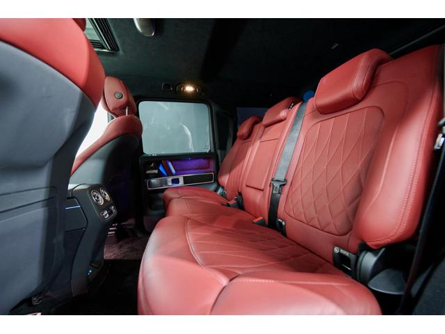 Ｇクラス Ｇ４５０ｄ　ＡＭＧラインパッケージ　（ＩＳＧ）　ディーゼルターボ　４ＷＤ　ＭＰ２０２５０１　ＭａｎｕｆａｋｔｕｒプログラムプラスオープンポアグレイオークウッドエナジャイジングＰＫＧナイトＰＫＧ仕様　取扱説明書　保証書　スペアキー（31枚目）