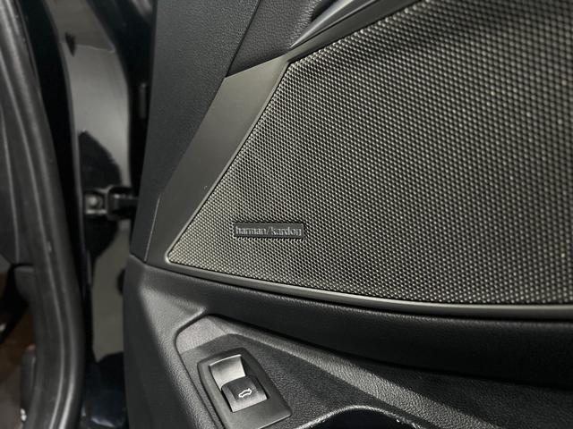 Ｂ３ リムジン　オールラッド　ＨａｒｍａｎＫａｒｄｏｎ　フルセグ　取説　記録簿　スペアキー　ドラレコ　２０ｉｎＡＷ　メタリックペイントアンビエントライト　ワイヤレスチャージング　ライブコックピット　電動フロントスポーツシート（19枚目）