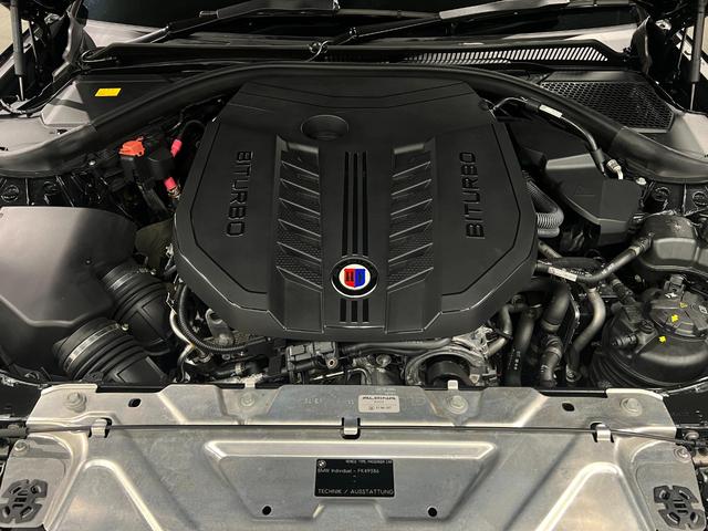 Ｂ３ リムジン　オールラッド　ＨａｒｍａｎＫａｒｄｏｎ　フルセグ　取説　記録簿　スペアキー　ドラレコ　２０ｉｎＡＷ　メタリックペイントアンビエントライト　ワイヤレスチャージング　ライブコックピット　電動フロントスポーツシート（49枚目）