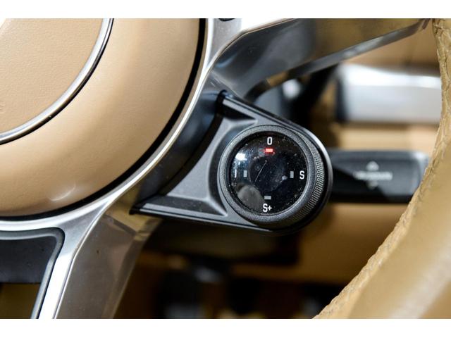 ７１８ケイマン ７１８ケイマン　２．０　レーシングイエロー／左Ｈ／６速マニュアル／スポクロ／ＰＡＳＭ／スポエグ／１９インチケイマンＳアルミ（17枚目）