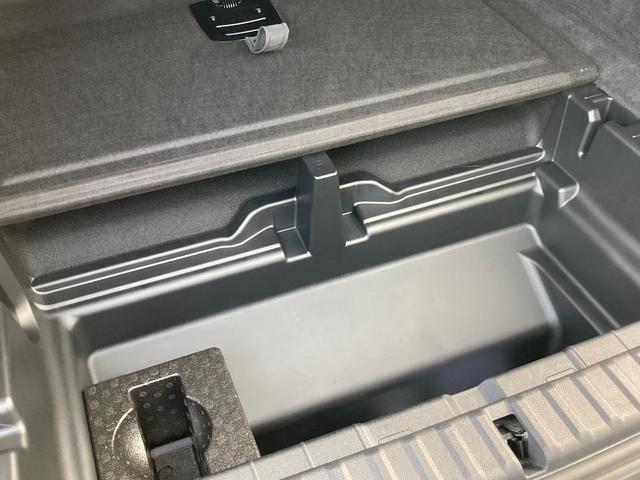 ｉＸ Ｍ６０　Ｍ６０　タイヤ新品交換　サンルーフ　２年保証付　ＥＴＣ２．０　Ｂｏｗｅｒｓ＆Ｗｉｌｋｉｎｓサウンド　スカイラウンジ　ステリングヒーター　ベンチレーションシート　シートヒーター　２２ＡＷ（48枚目）