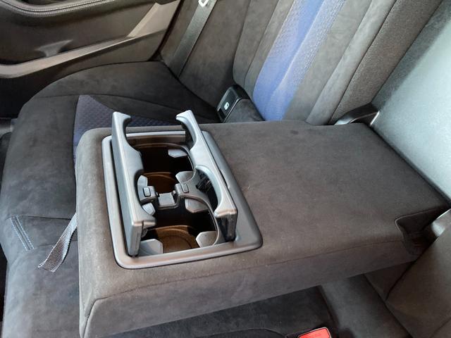 ２シリーズ Ｍ２３５ｉ　ｘＤｒｉｖｅグランクーペ　２年保証　認定中古車　タイヤ４本新品納車　アドバンスドＰＫＧ　プラスＰＫＧ　アダプティブサスペンション　純正ナビ　バックカメラ　Ｍスポーツシート　パワーシート　シートヒーター　Ｍスポーツブレーキ（39枚目）