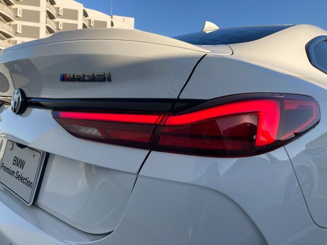 ２シリーズ Ｍ２３５ｉ　ｘＤｒｉｖｅグランクーペ　２年保証　認定中古車　タイヤ４本新品納車　アドバンスドＰＫＧ　プラスＰＫＧ　アダプティブサスペンション　純正ナビ　バックカメラ　Ｍスポーツシート　パワーシート　シートヒーター　Ｍスポーツブレーキ（55枚目）