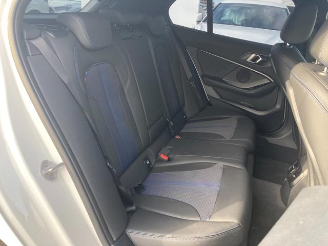 1シリーズ 118d Mスポーツエディションジョイ+ハイラインP 1オーナー 認定中古車 Apple CarPlay コンフォートPKG タイヤ新品 BMWライブコックピット iDriveナビゲーションPKG コンフォートアクセス パワーテールゲート パワーシート(12枚目)