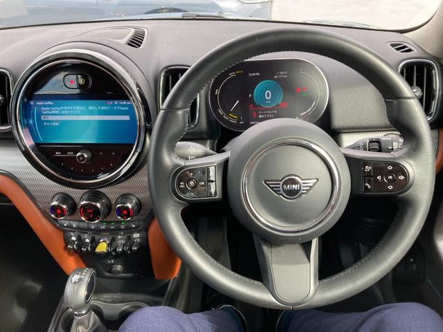 MINI クーパーS E クロスオーバー オール4 1オーナー 認定中古車 Apple CarPlay バックカメラ アダプティブクルーズコントロール シートヒーター 衝突軽減ブレーキ 充電ケーブル OPピアノブラックエクステリア 2年保証(12枚目)