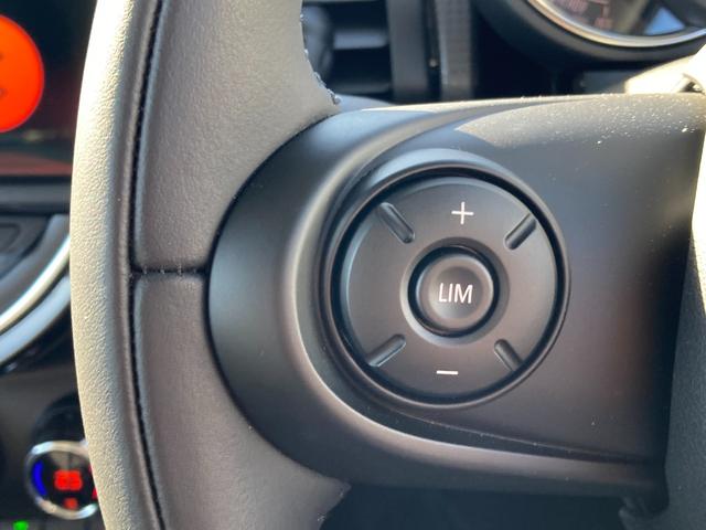 ＭＩＮＩ クーパーＤ　ワンオーナー　純正ナビ　ＬＥＤヘットライト　バックカメラ　シートヒーター　認定中古車　２年保証付き（13枚目）