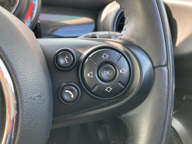 ＭＩＮＩ クーパーＳＤ　純正ナビ　バックカメラ　ペッパーＰＫＧ　　カメラ＆パーキングアシストＰＫＧ　アクティブクルーズコントロール　ＯＰ１７インチブラックアルミ　ＭＩＮＩ　Ｙｏｕｒｓインテリアスタイル　認定中古車（16枚目）