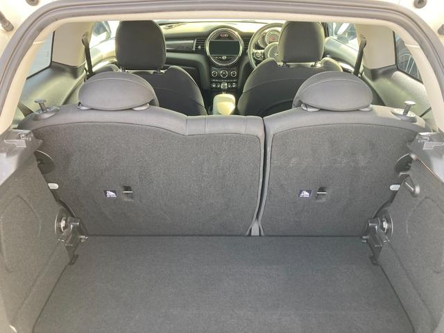 ＭＩＮＩ クーパーＳＤ　純正ナビ　バックカメラ　ペッパーＰＫＧ　　カメラ＆パーキングアシストＰＫＧ　アクティブクルーズコントロール　ＯＰ１７インチブラックアルミ　ＭＩＮＩ　Ｙｏｕｒｓインテリアスタイル　認定中古車（35枚目）