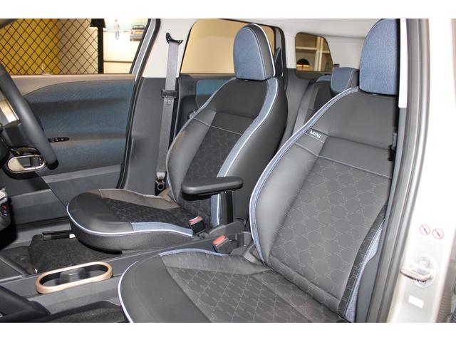 ＭＩＮＩ エースマンＥ　クラシック・トリム　正規認定中古車　弊社デモカー　１８インチアロイホイール　ステアリングヒーター　フロントシートヒーター　ヘッドアップディスプレイ　コンフォートアクセス　ハイビームアシスタント　アップルカープレイ（38枚目）