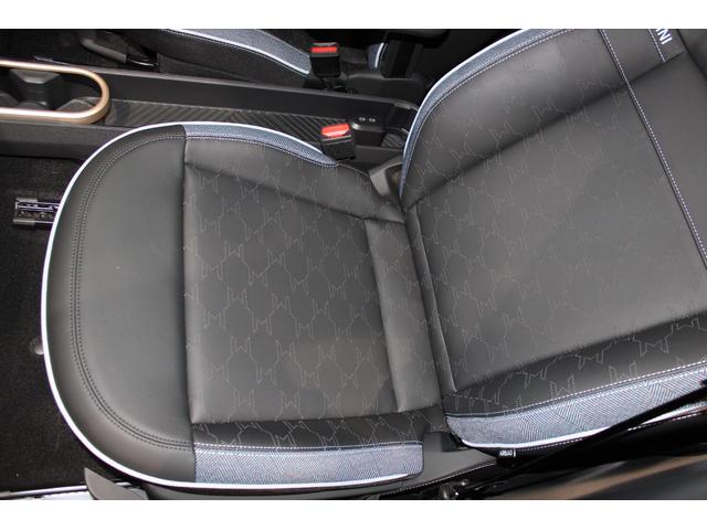 ＭＩＮＩ エースマンＥ　クラシック・トリム　正規認定中古車　弊社デモカー　１８インチアロイホイール　ステアリングヒーター　フロントシートヒーター　ヘッドアップディスプレイ　コンフォートアクセス　ハイビームアシスタント　アップルカープレイ（39枚目）