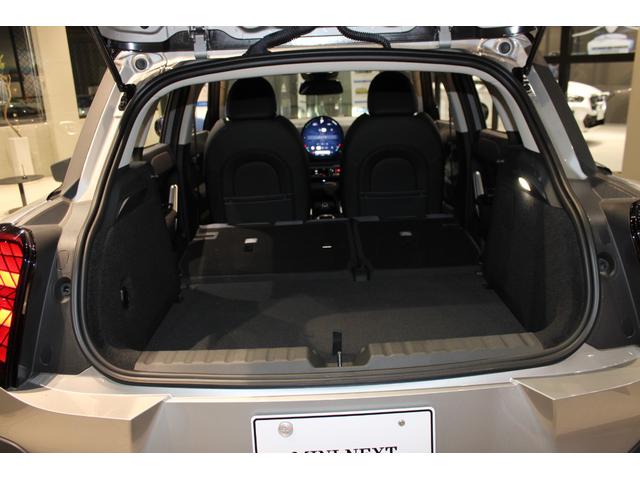 ＭＩＮＩ エースマンＥ　クラシック・トリム　正規認定中古車　弊社デモカー　１８インチアロイホイール　ステアリングヒーター　フロントシートヒーター　ヘッドアップディスプレイ　コンフォートアクセス　ハイビームアシスタント　アップルカープレイ（48枚目）