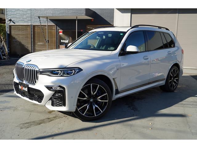 Ｘ７ ｘＤｒｉｖｅ　３５ｄ　Ｍスポーツ　リヤエンターテインメント・パノラマサンルーフ・ウェルネスＰＫＧ・保冷保温機能付カップホルダー・ｈａｒｍａｎ／ｋａｒｄｏｎサウンド・２列目コンフォートシート・　５ゾーンオートマチックエアコンディショナー（3枚目）