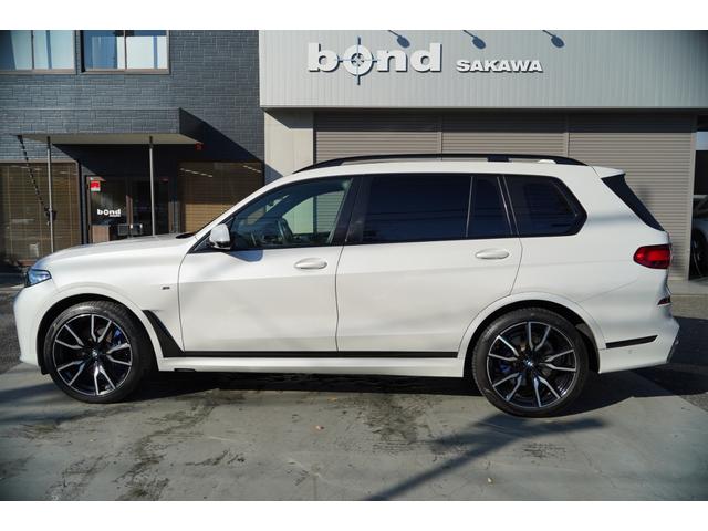 Ｘ７ ｘＤｒｉｖｅ　３５ｄ　Ｍスポーツ　リヤエンターテインメント・パノラマサンルーフ・ウェルネスＰＫＧ・保冷保温機能付カップホルダー・ｈａｒｍａｎ／ｋａｒｄｏｎサウンド・２列目コンフォートシート・　５ゾーンオートマチックエアコンディショナー（5枚目）