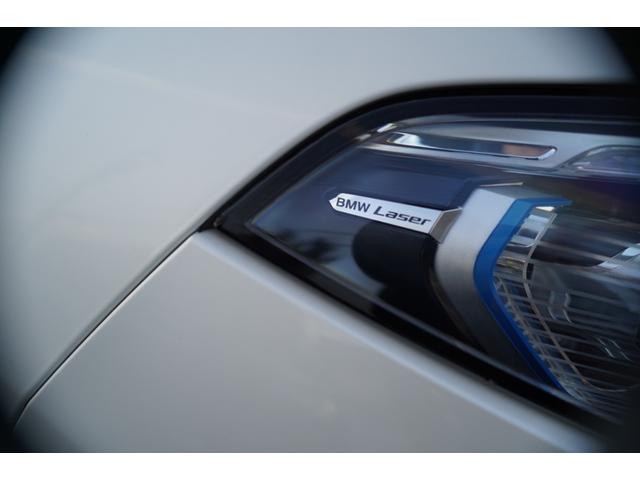 Ｘ７ ｘＤｒｉｖｅ　３５ｄ　Ｍスポーツ　リヤエンターテインメント・パノラマサンルーフ・ウェルネスＰＫＧ・保冷保温機能付カップホルダー・ｈａｒｍａｎ／ｋａｒｄｏｎサウンド・２列目コンフォートシート・　５ゾーンオートマチックエアコンディショナー（10枚目）