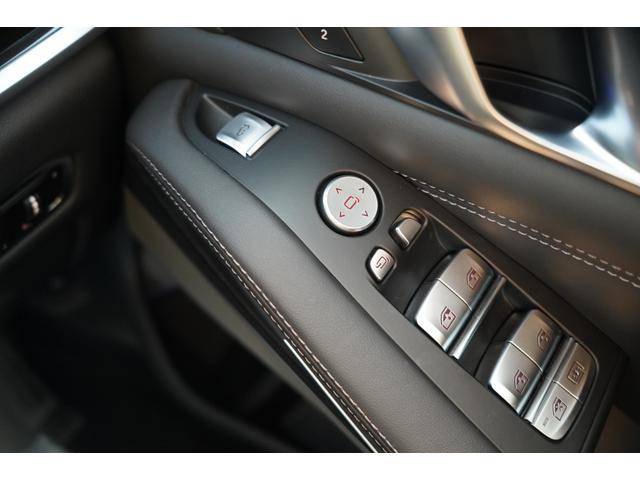 Ｘ７ ｘＤｒｉｖｅ　３５ｄ　Ｍスポーツ　リヤエンターテインメント・パノラマサンルーフ・ウェルネスＰＫＧ・保冷保温機能付カップホルダー・ｈａｒｍａｎ／ｋａｒｄｏｎサウンド・２列目コンフォートシート・　５ゾーンオートマチックエアコンディショナー（33枚目）