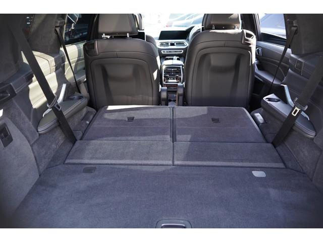 Ｘ７ ｘＤｒｉｖｅ　３５ｄ　Ｍスポーツ　リヤエンターテインメント・パノラマサンルーフ・ウェルネスＰＫＧ・保冷保温機能付カップホルダー・ｈａｒｍａｎ／ｋａｒｄｏｎサウンド・２列目コンフォートシート・　５ゾーンオートマチックエアコンディショナー（49枚目）