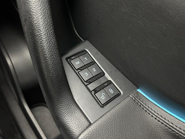 シートメモリー機能も付いておりますのでご安心くださいませ