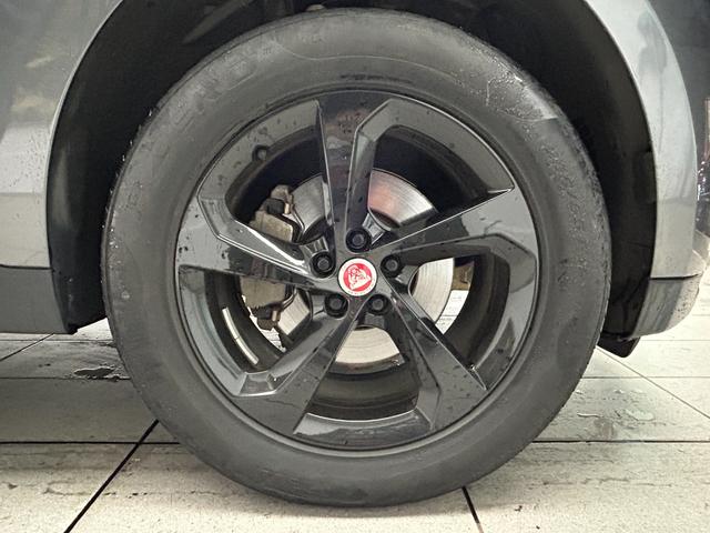 タイヤ・ホイールの状態をご確認ください。