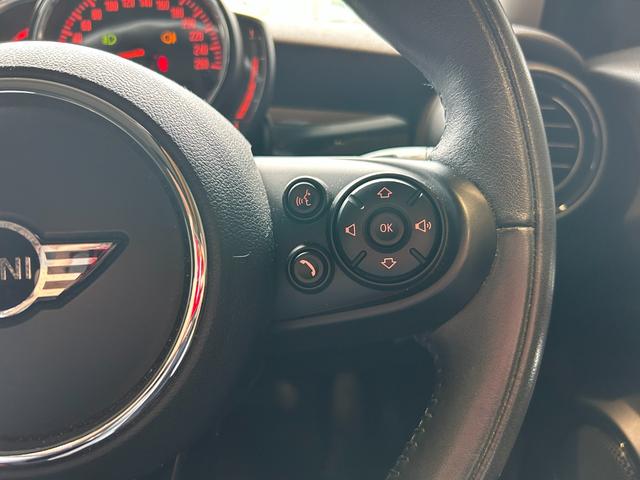 MINI クーパー バーガンディー エディション 限定車 インテリジェントS アクティブクルーズ 純正ナビ バックカメラ ユニオンジャックテール LEDヘッドライト 純正16アルミ シルバールーフ&シルバーミラーkバー 専用ディスプレイリング 後期型(29枚目)