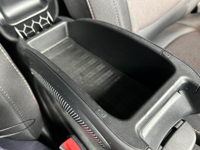 MINI クーパー バーガンディー エディション 限定車 インテリジェントS アクティブクルーズ 純正ナビ バックカメラ ユニオンジャックテール LEDヘッドライト 純正16アルミ シルバールーフ&シルバーミラーkバー 専用ディスプレイリング 後期型(32枚目)