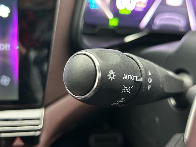 ＤＳ９ オペラ　Ｅ－テンス　プラグインハイブリッド　ＡＣＣ　サンルーフ　アールルビィナッパレザー　シートヒーター＆ベンチレーション　ナビゲーションＦ＆Ｂカメラ　ナイトヴィジョン　フォーカルプレミアムサウンド　ＥＶ距離６５ｋｍ（25枚目）