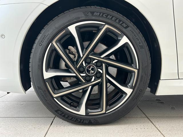 ＤＳ９ オペラ　Ｅ－テンス　プラグインハイブリッド　ＡＣＣ　サンルーフ　アールルビィナッパレザー　シートヒーター＆ベンチレーション　ナビゲーションＦ＆Ｂカメラ　ナイトヴィジョン　フォーカルプレミアムサウンド　ＥＶ距離６５ｋｍ（77枚目）