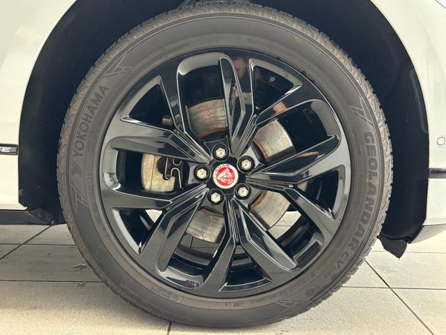 Iペイス HSE ACC サンルーフ レッドレザーシート&ヒーター 純正ナビ サラウンドカメラ 液晶メーター ブラインドスポット 電動テールゲート(20枚目)