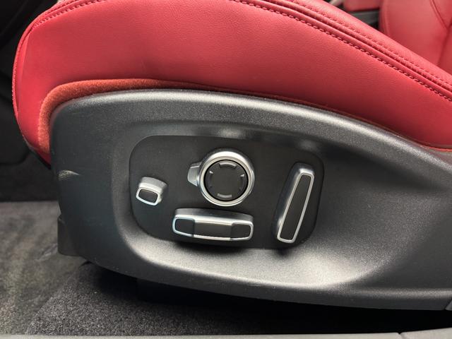 Iペイス HSE ACC サンルーフ レッドレザーシート&ヒーター 純正ナビ サラウンドカメラ 液晶メーター ブラインドスポット 電動テールゲート(42枚目)