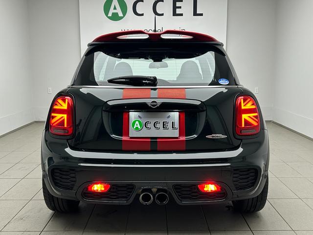 ＭＩＮＩ ジョンクーパーワークス　インテリジェントＳ　アクティブクルーズ　純正ナビ　バックカメラ　カープレイ対応　ヘッドアップディスプレイ　ユニオンジャックテール　ＬＥＤヘッドライト（18枚目）