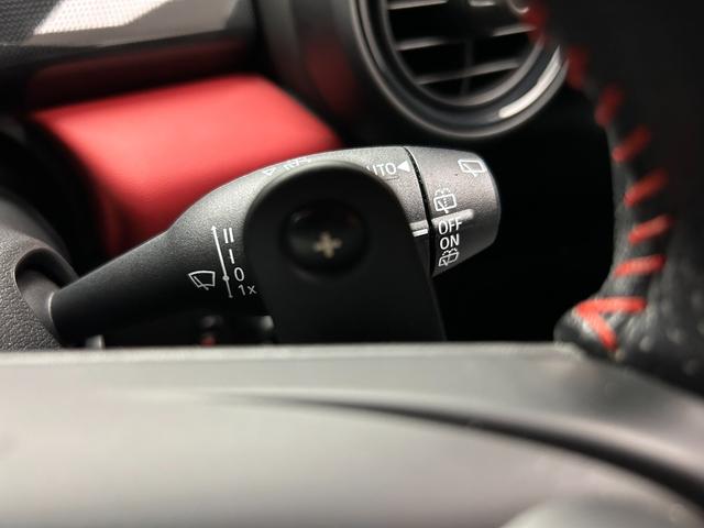 ＭＩＮＩ ジョンクーパーワークス　インテリジェントＳ　アクティブクルーズ　純正ナビ　バックカメラ　カープレイ対応　ヘッドアップディスプレイ　ユニオンジャックテール　ＬＥＤヘッドライト（24枚目）