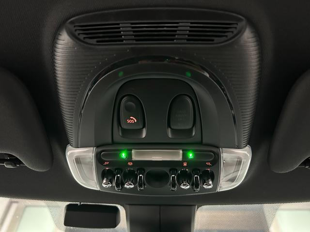 ＭＩＮＩ ジョンクーパーワークス　インテリジェントＳ　アクティブクルーズ　純正ナビ　バックカメラ　カープレイ対応　ヘッドアップディスプレイ　ユニオンジャックテール　ＬＥＤヘッドライト（29枚目）