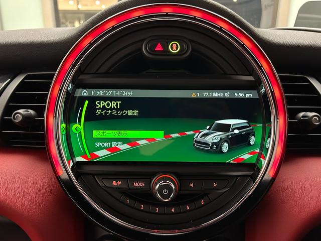 ＭＩＮＩ ジョンクーパーワークス　インテリジェントＳ　アクティブクルーズ　純正ナビ　バックカメラ　カープレイ対応　ヘッドアップディスプレイ　ユニオンジャックテール　ＬＥＤヘッドライト（34枚目）