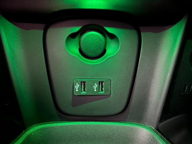 ＭＩＮＩ ジョンクーパーワークス　インテリジェントＳ　アクティブクルーズ　純正ナビ　バックカメラ　カープレイ対応　ヘッドアップディスプレイ　ユニオンジャックテール　ＬＥＤヘッドライト（41枚目）