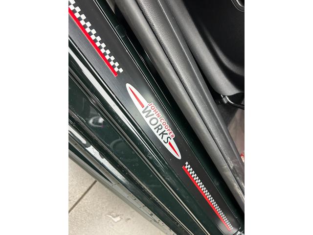 ＭＩＮＩ ジョンクーパーワークス　インテリジェントＳ　アクティブクルーズ　純正ナビ　バックカメラ　カープレイ対応　ヘッドアップディスプレイ　ユニオンジャックテール　ＬＥＤヘッドライト（47枚目）