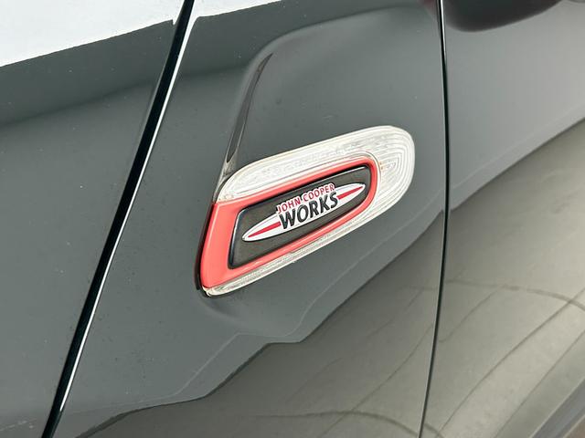 ＭＩＮＩ ジョンクーパーワークス　インテリジェントＳ　アクティブクルーズ　純正ナビ　バックカメラ　カープレイ対応　ヘッドアップディスプレイ　ユニオンジャックテール　ＬＥＤヘッドライト（50枚目）