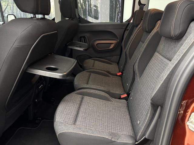 リフター GT アクティブクルーズコントロール ガラスルーフ カープレイ対応ディスプレイオーディオ バックカメラ レーンアシスト ブラインドスポットアシスト 両側スライドドア スマートキー(42枚目)