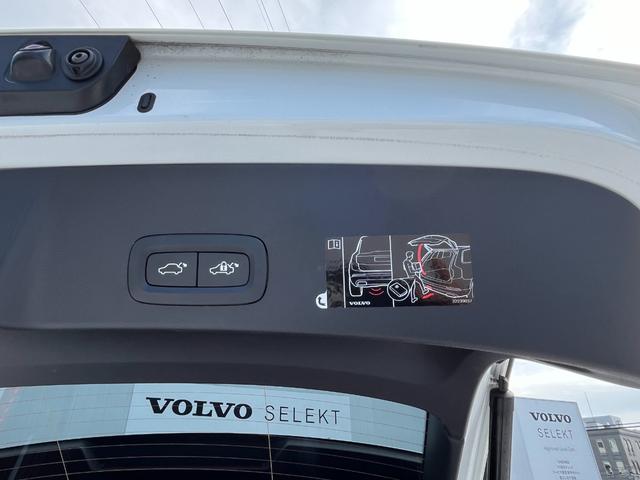 XC40 T4 AWD Rデザイン 純正ナビ 360°カメラ(14枚目)