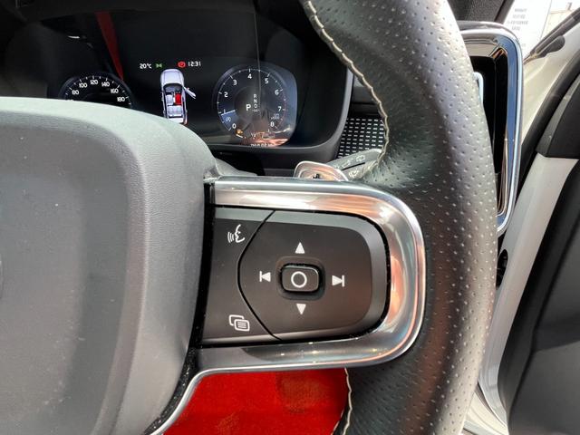 XC40 T4 AWD Rデザイン 純正ナビ 360°カメラ(26枚目)