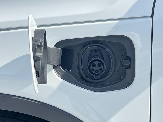 XC40 リチャージ PHV T5 インスクリプション 電動サンルーフ harman/kardo 純正ドライブレコーダー(5枚目)