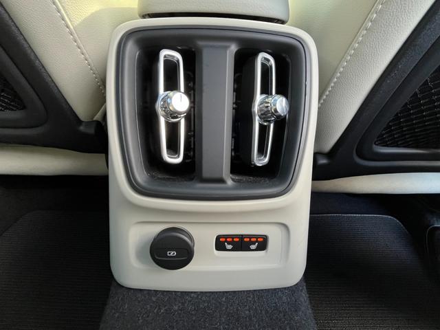 XC40 リチャージ PHV T5 インスクリプション 電動サンルーフ harman/kardo 純正ドライブレコーダー(24枚目)
