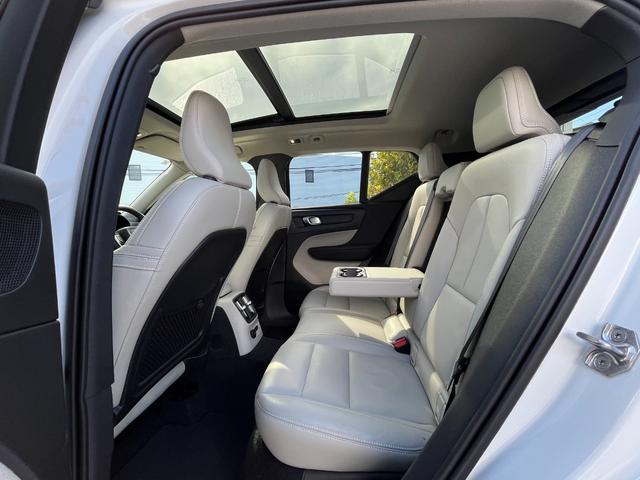 XC40 リチャージ PHV T5 インスクリプション 電動サンルーフ harman/kardo 純正ドライブレコーダー(25枚目)