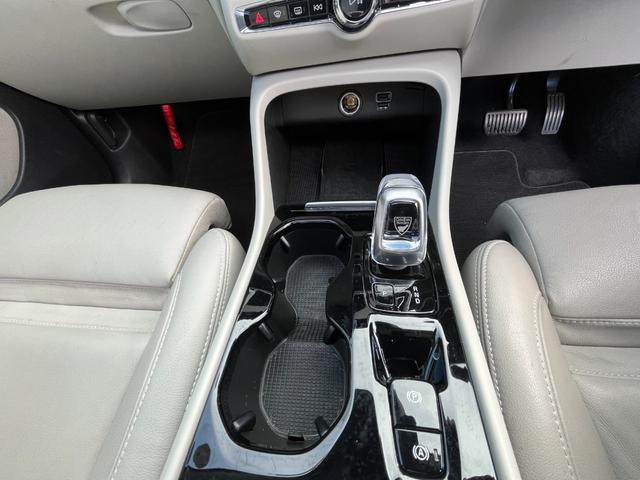 XC40 リチャージ PHV T5 インスクリプション 電動サンルーフ harman/kardo 純正ドライブレコーダー(38枚目)