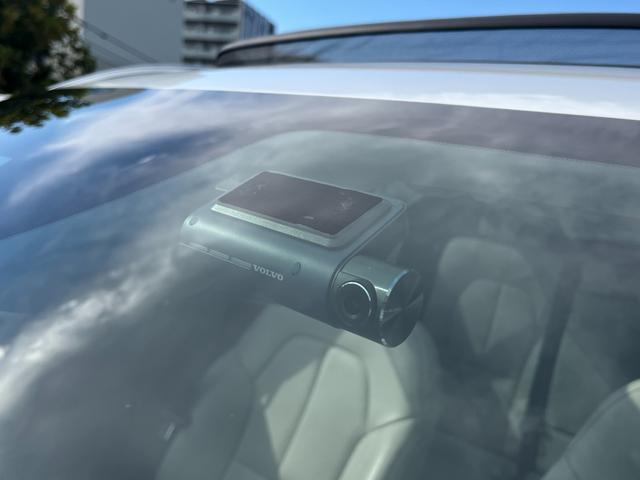 XC40 リチャージ PHV T5 インスクリプション 電動サンルーフ harman/kardo 純正ドライブレコーダー(41枚目)