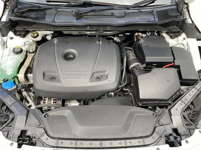 V40 T3 インスクリプション オフブラック本革シート シートヒーター パワーシート ナビゲーション リアビューカメラ PCCキーレスドライブ ドライブレコーダー モダンウッドパネル 17インチアルミホイール BLIS ACC 禁煙(39枚目)