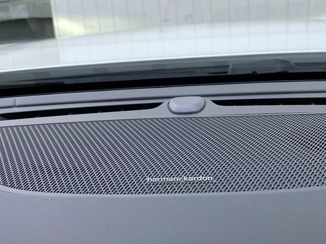 Ｖ６０ リチャージ　ＰＨＶ　Ｔ６　ＡＷＤ　インスクリプション　パノラマルーフ　ファインナッパレザー　ｈａｒｍａｎ／ｋａｒｄｏｎ　ＨＤＤナビ　地デジＴＶ　Ａｐｐｌｅ　Ｃａｒｐｌａｙ　Ａｎｄｒｏｉｄ　Ａｕｔｏ　３６０°カメラ　パワーシート　シートヒーター（6枚目）